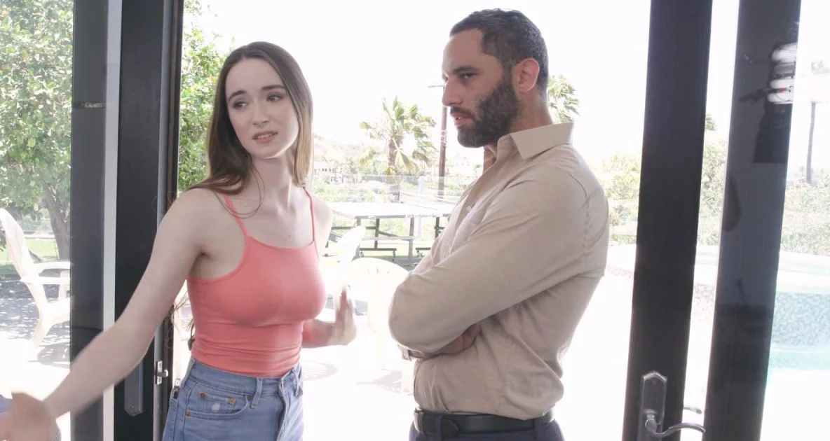 Chịch con hàng múp bú liếm cực sướng – Châu Âu