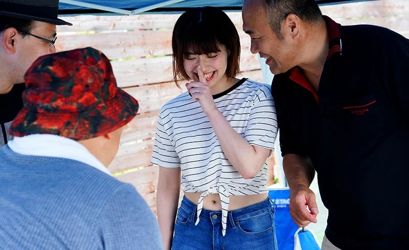 JUL-319_Cô vợ trẻ dâm dục và 2 bác hàng xóm Nozomi Ishihara – Nozomi Ishihara