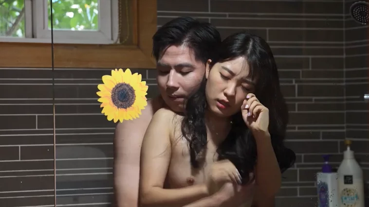 Làm đĩ cho cả nhà cùng chơi – Hàn Quốc